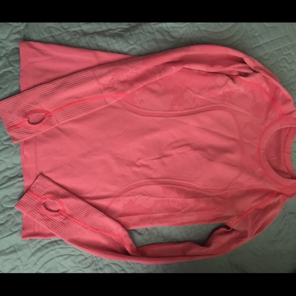 Pink Lululemon long sleeve shirt